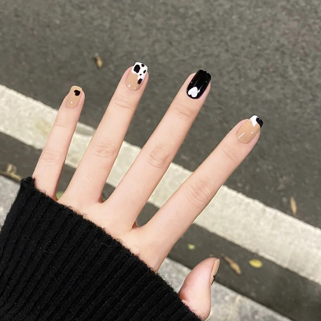 Nail Beauty New Hand-painted Fake Nail Tip Tulip Patch